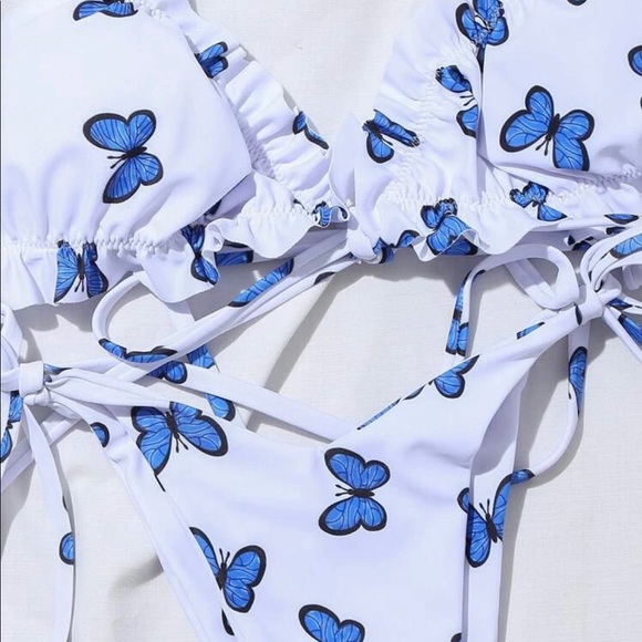 BNIB Gorgeous Blue Butterfly Bikini - Picture 4 of 8